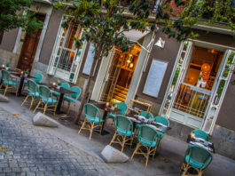 Lady Madonna terraza