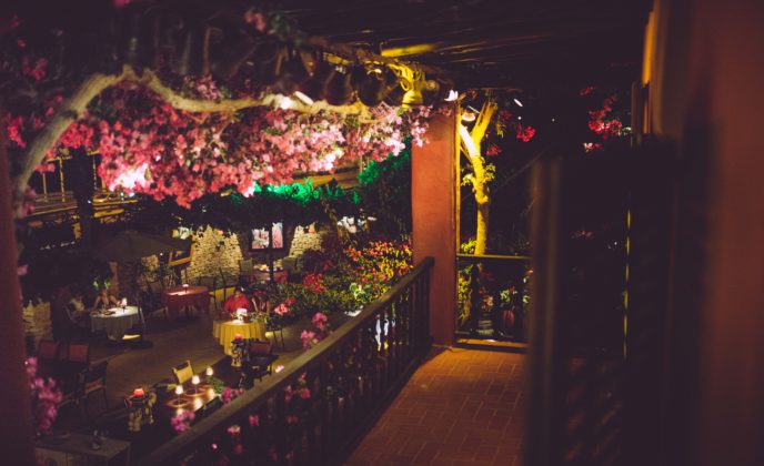 las dos Lunas interior balcon